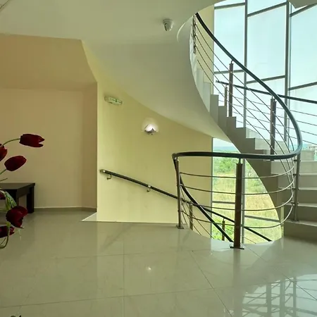 Apartment Bratanov Iris Studio